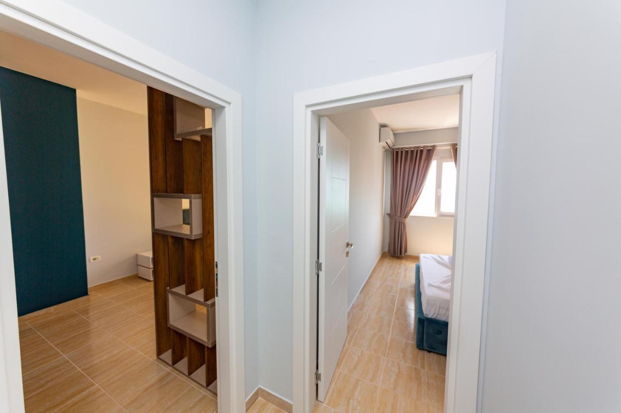 Kryemëdhej Ponari S Hotel מראה חיצוני תמונה