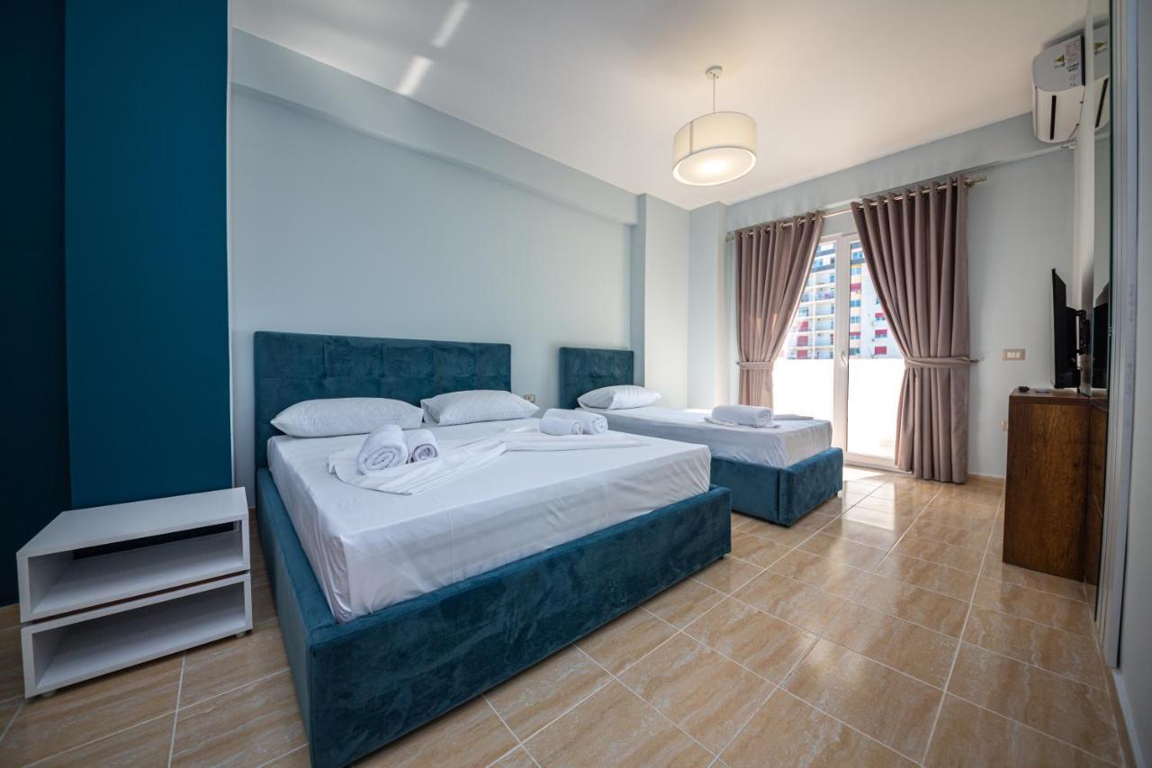 Kryemëdhej Ponari S Hotel מראה חיצוני תמונה