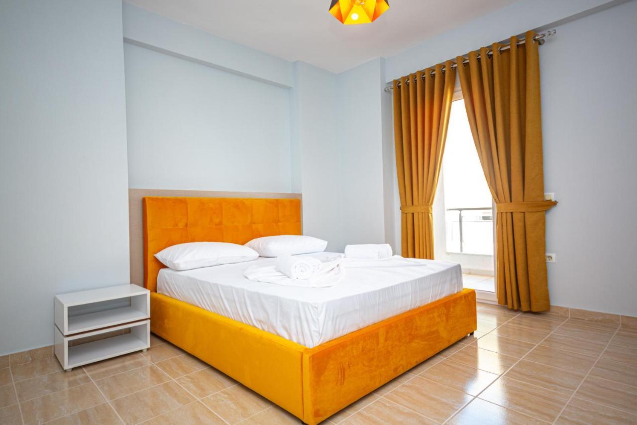 Kryemëdhej Ponari S Hotel מראה חיצוני תמונה
