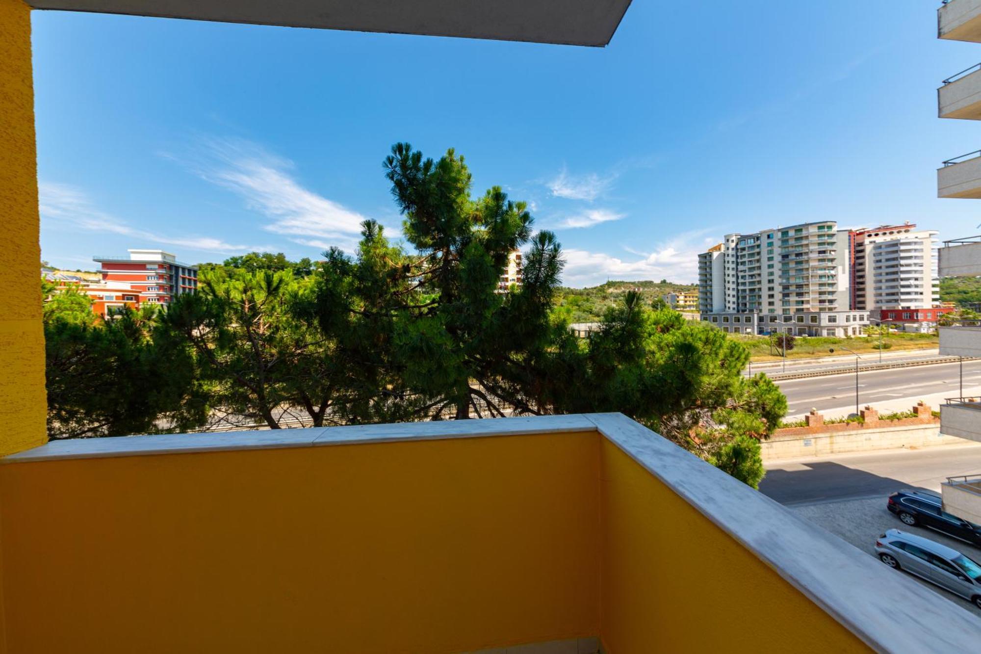 Kryemëdhej Ponari S Hotel חדר תמונה